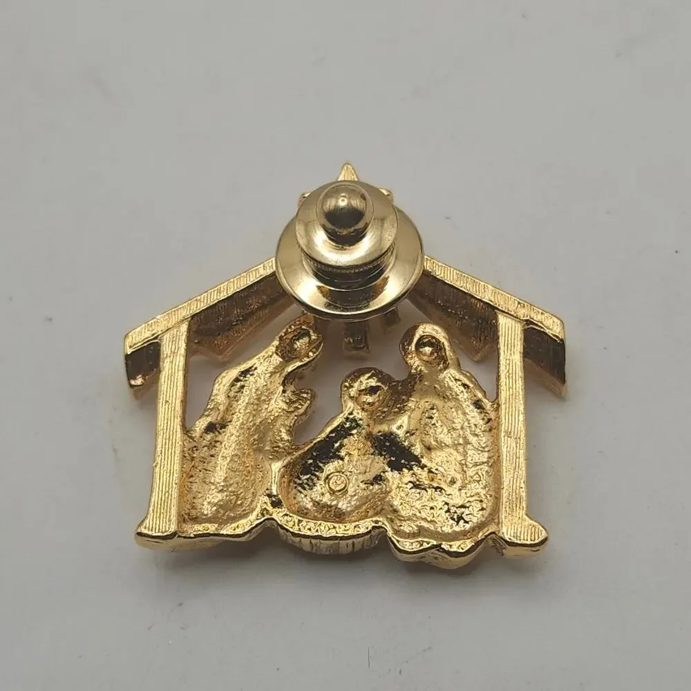 Vintage Gold Tone Nativity Manger Lapel Pin Rhinestone Star Holy Family 1980s